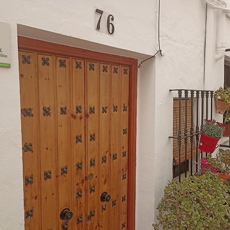 El Hechizo Del Bailon Guest House Zuheros Bagian luar foto
