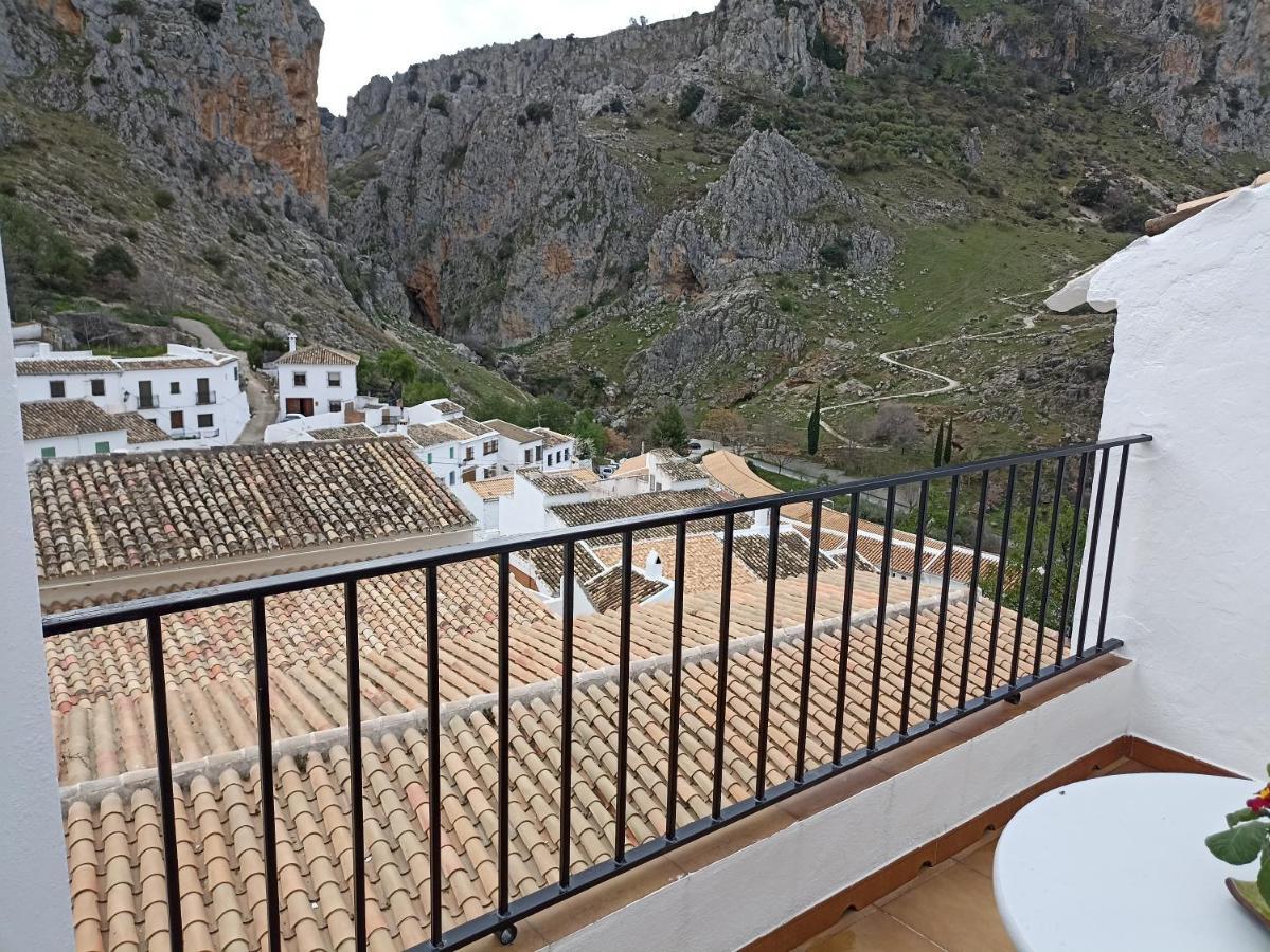 El Hechizo Del Bailon Guest House Zuheros Bagian luar foto